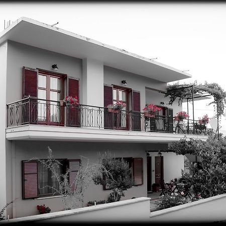 Ferienwohnung Nefeli Levídhion Exterior foto