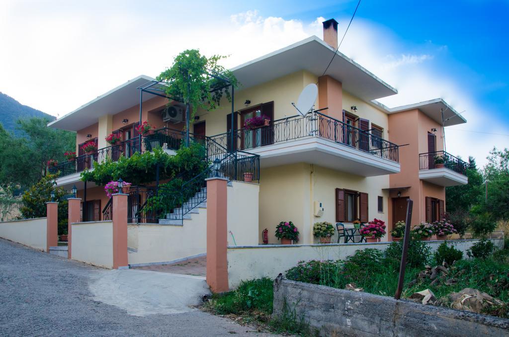Ferienwohnung Nefeli Levídhion Exterior foto