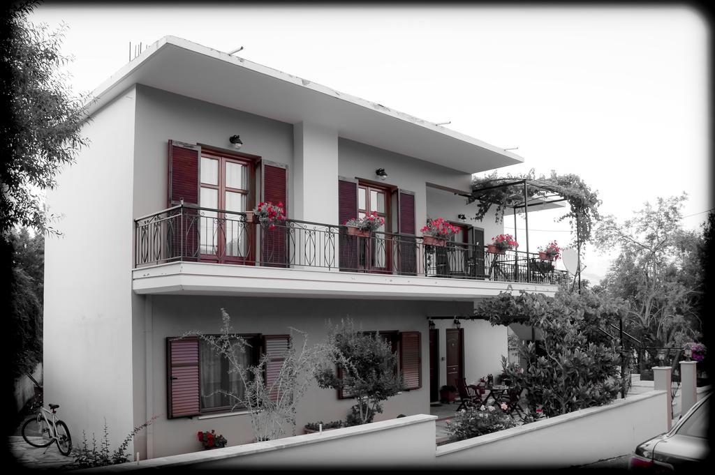 Ferienwohnung Nefeli Levídhion Exterior foto