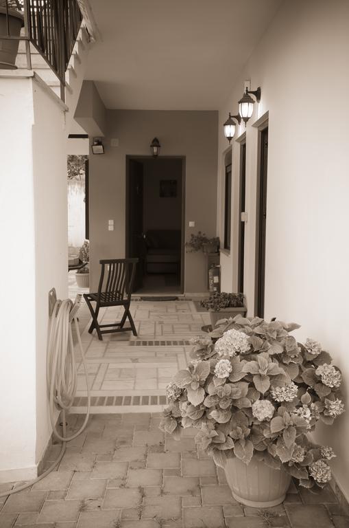 Ferienwohnung Nefeli Levídhion Exterior foto